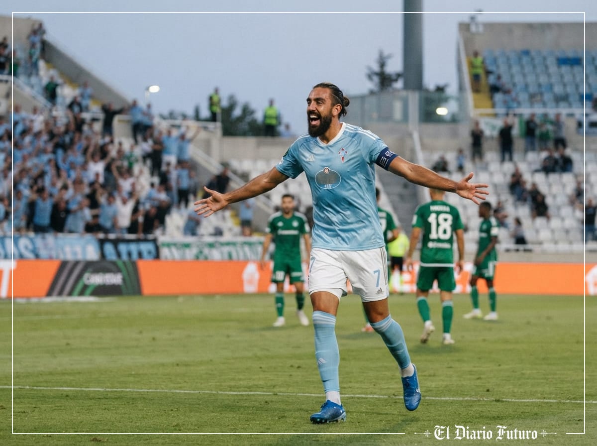 Borja Iglesias celebra el gol de la victoria del Celta ante el Omonia en el GSP de Nicosia.