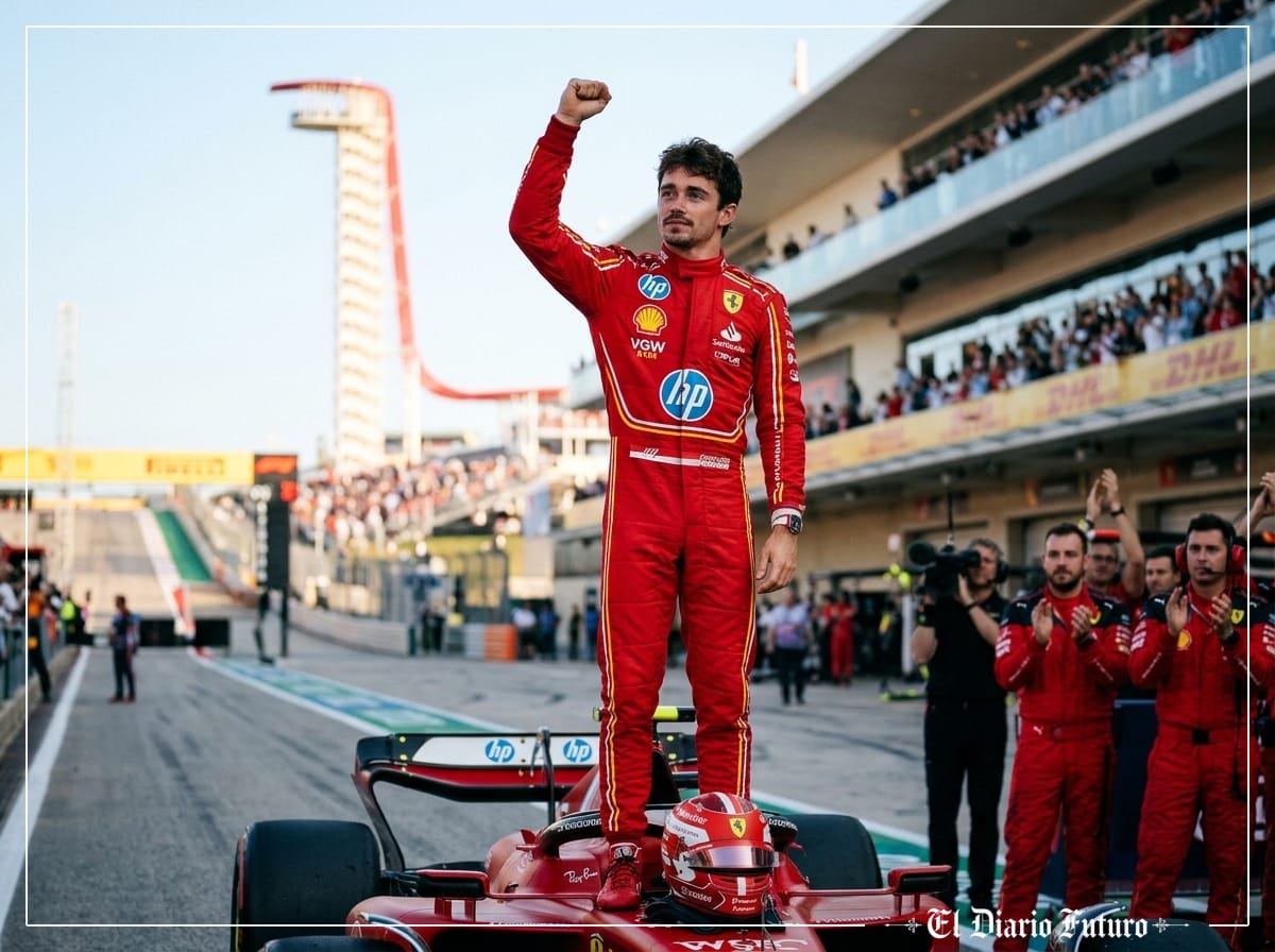 Charles Leclerc celebra la pole junto a su Ferrari en el Circuito de las Américas