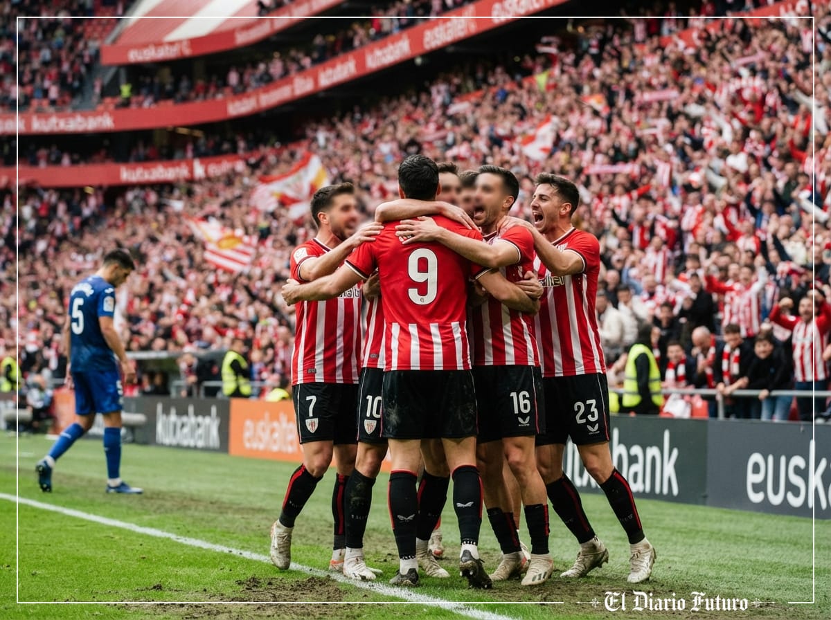 Jugadores del Athletic celebran un gol en San Mamés