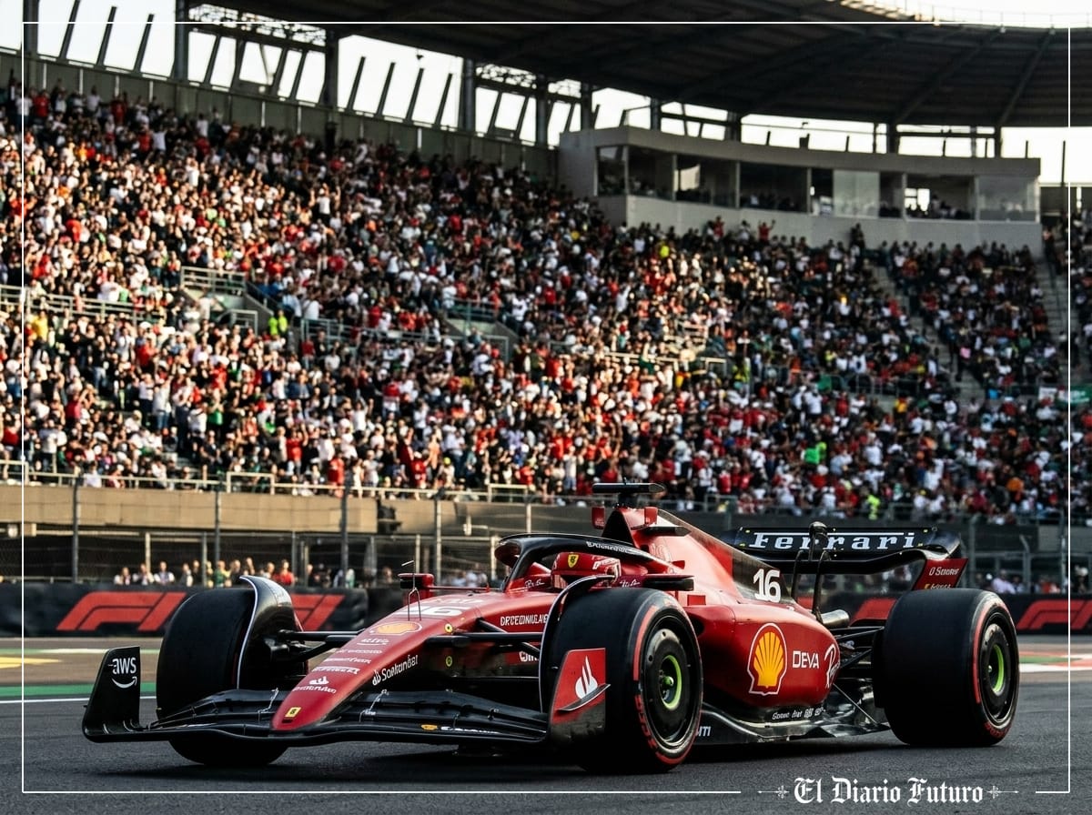 Charles Leclerc rueda con su Ferrari en el Autódromo Hermanos Rodríguez.